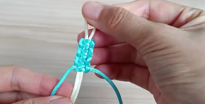 Flat Macramé Square Knot demonstrated with real cord